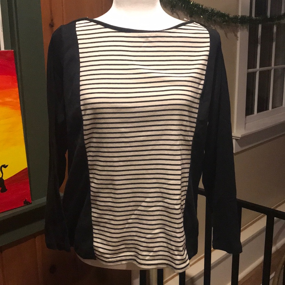 EUC Lauren Black and White Boat Neck Top